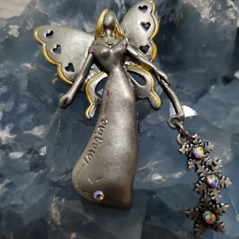 Vintage 1990's, DD Angel Brooch,